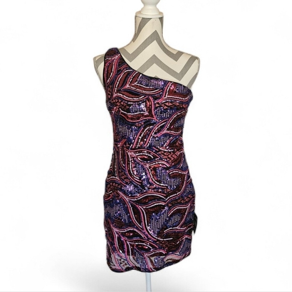 Lulus NWT One Shoulder Sequin Dress Purple‎ Pink Abstract Geometric Bodycon Med